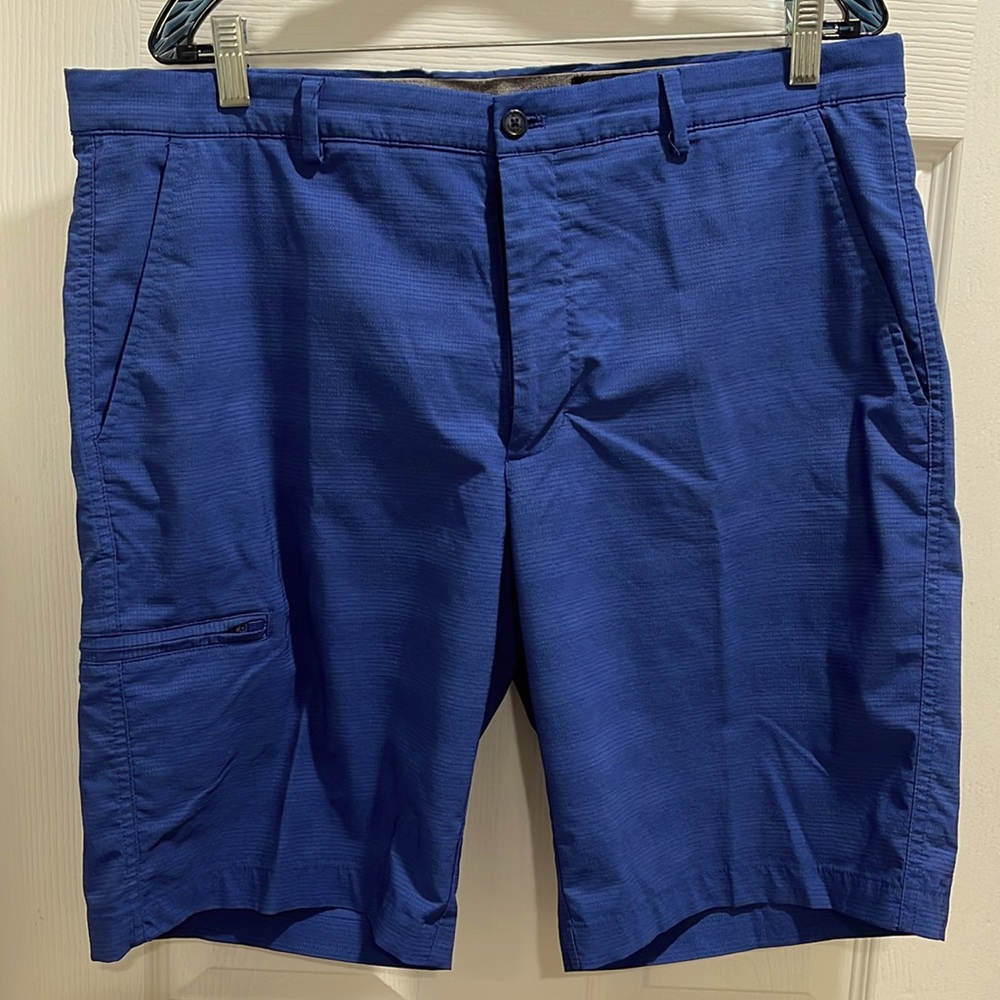 Greg Norman golf shorts
